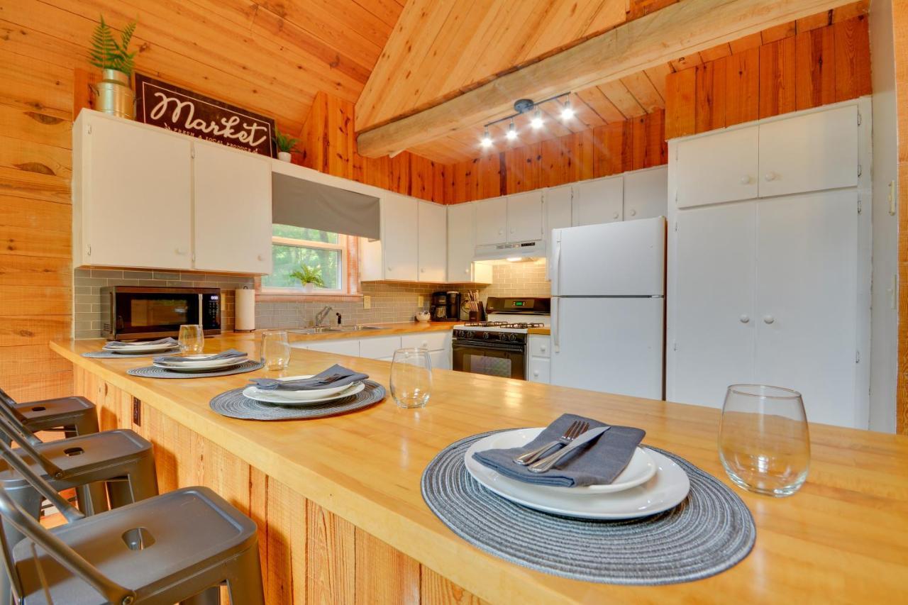 Serene Fancy Gap Cabin Retreat In Private Setting! Bagian luar foto