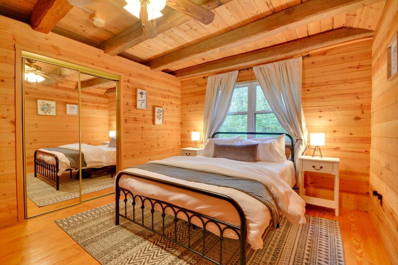 Serene Fancy Gap Cabin Retreat In Private Setting! Bagian luar foto